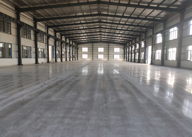 連云港瑞尚星通訊廠(chǎng)房固化地坪